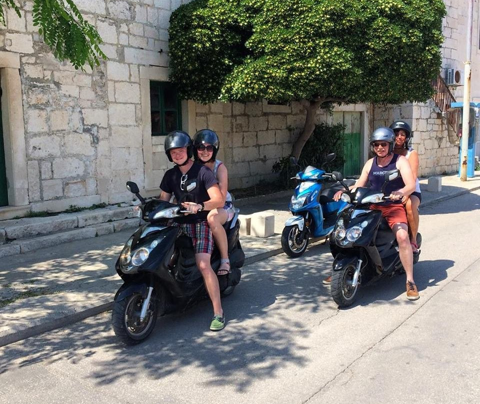 Rado Rent Sumartin-Sumartin必去景点