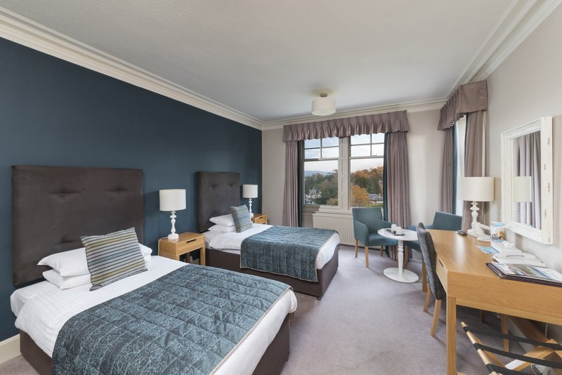 The Invercauld Arms Hotel主图