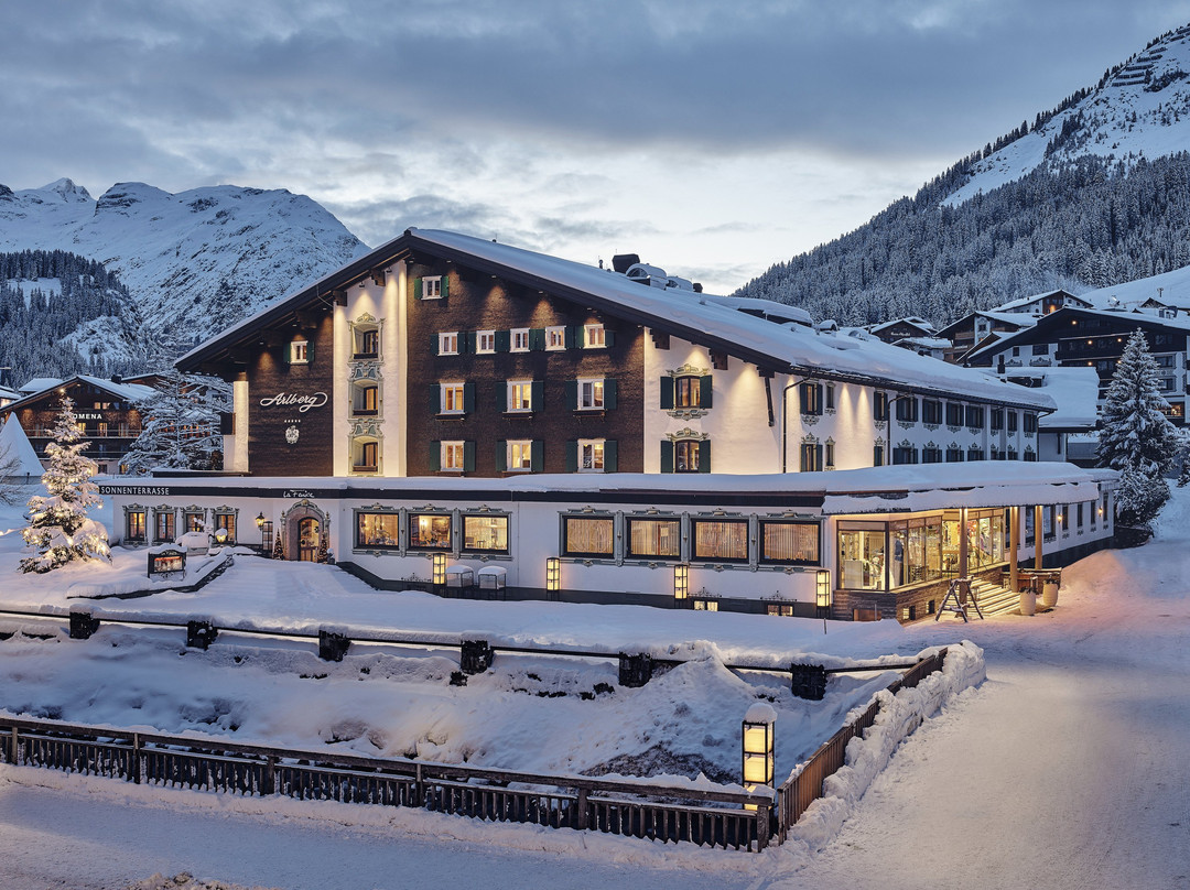 Hotel Arlberg Lech主图