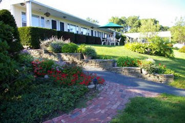 Greyfinch Chatham Inn主图