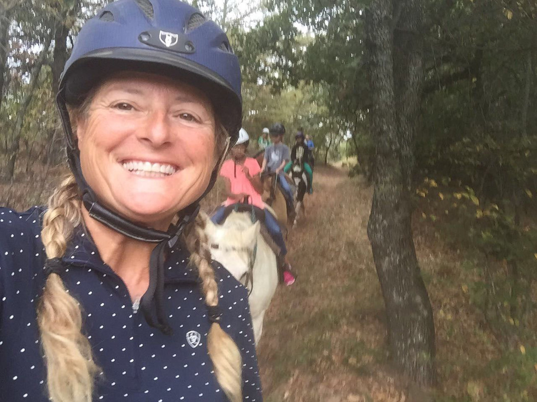 Black Mustang Ranch-Pilot Point必去景点