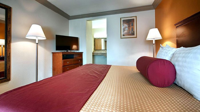 Cloverdale Wine Country Inn & Suites主图