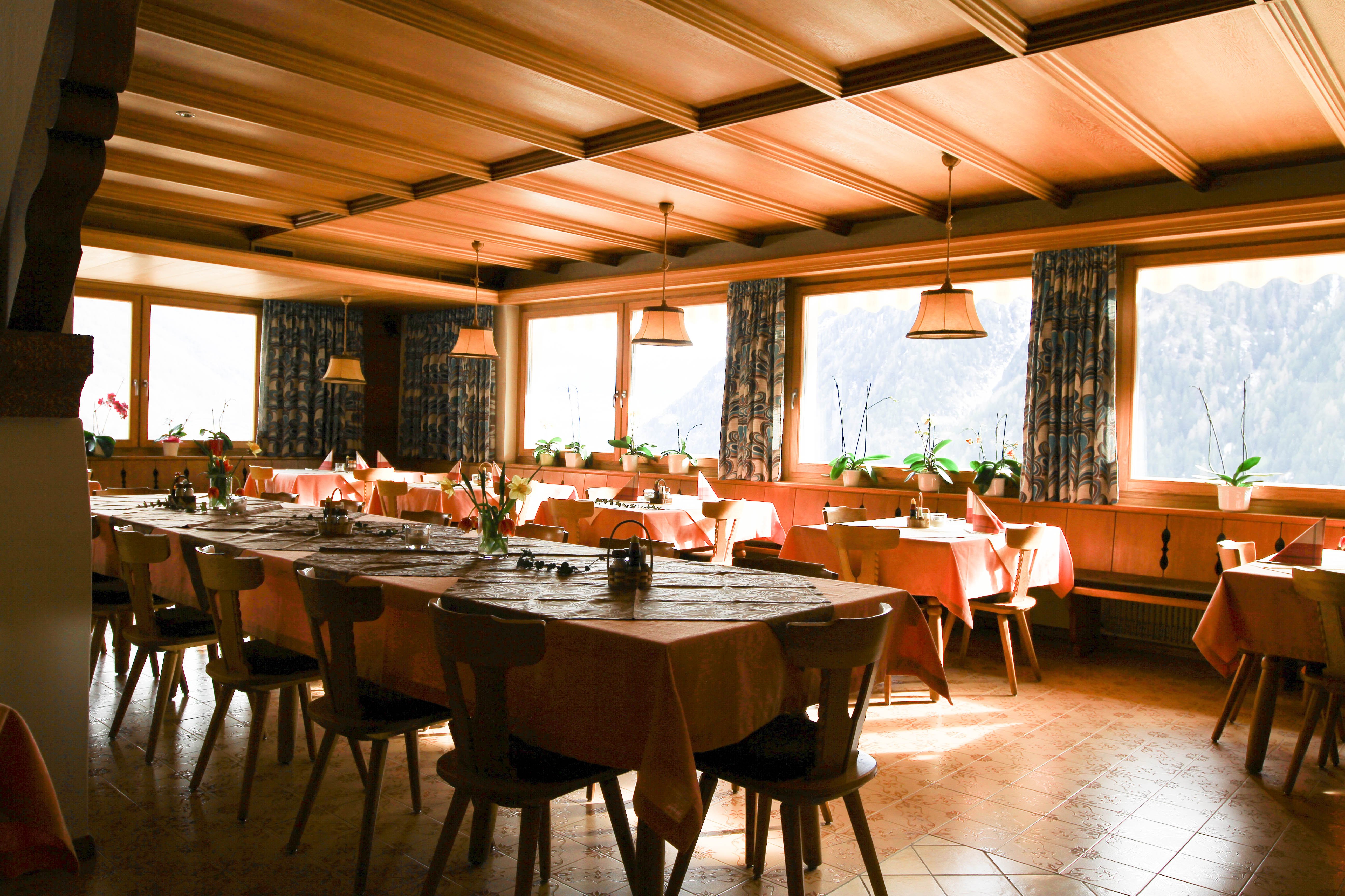 Hotel Chavalatsch-官方