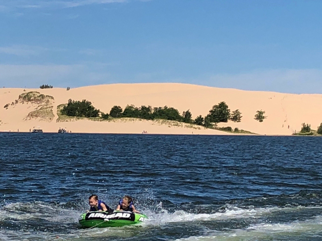 Wave Club Water Sport Rental景点图片