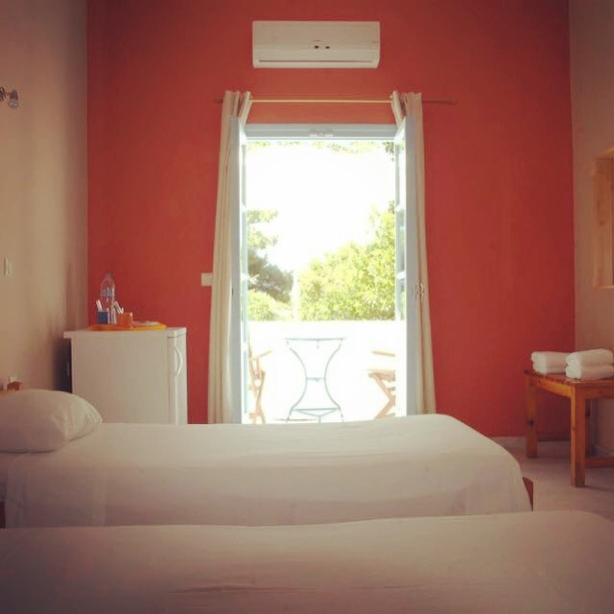 Giannakis Rooms-官方