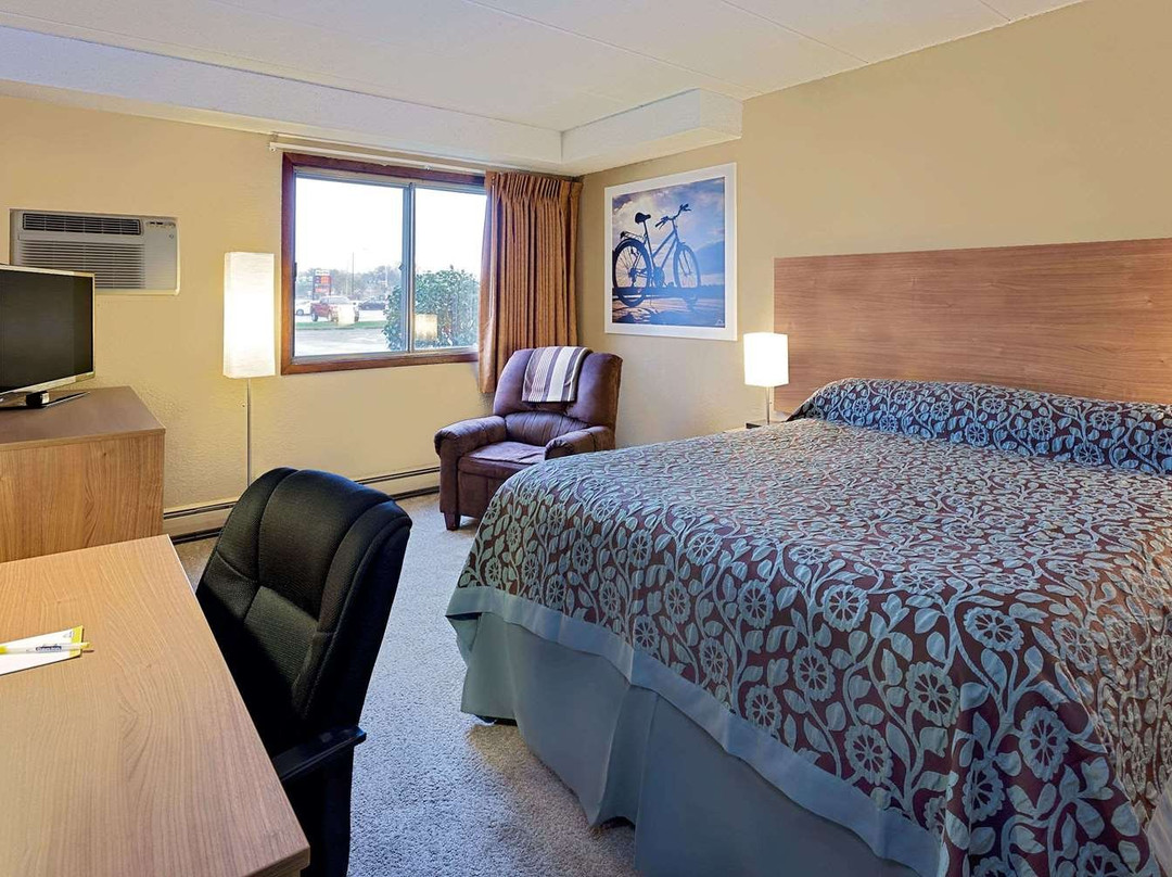 威诺娜戴斯酒店主图