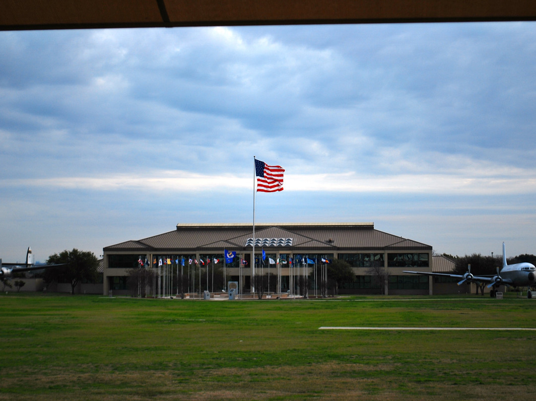 拉克兰空军基地-圣安东尼奥市必去景点