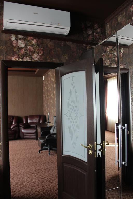 Russkaya Usadba主图