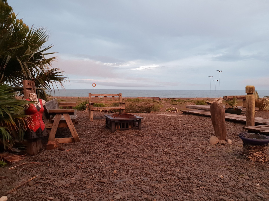 Absolute Beachfront Bed & Breakfast主图