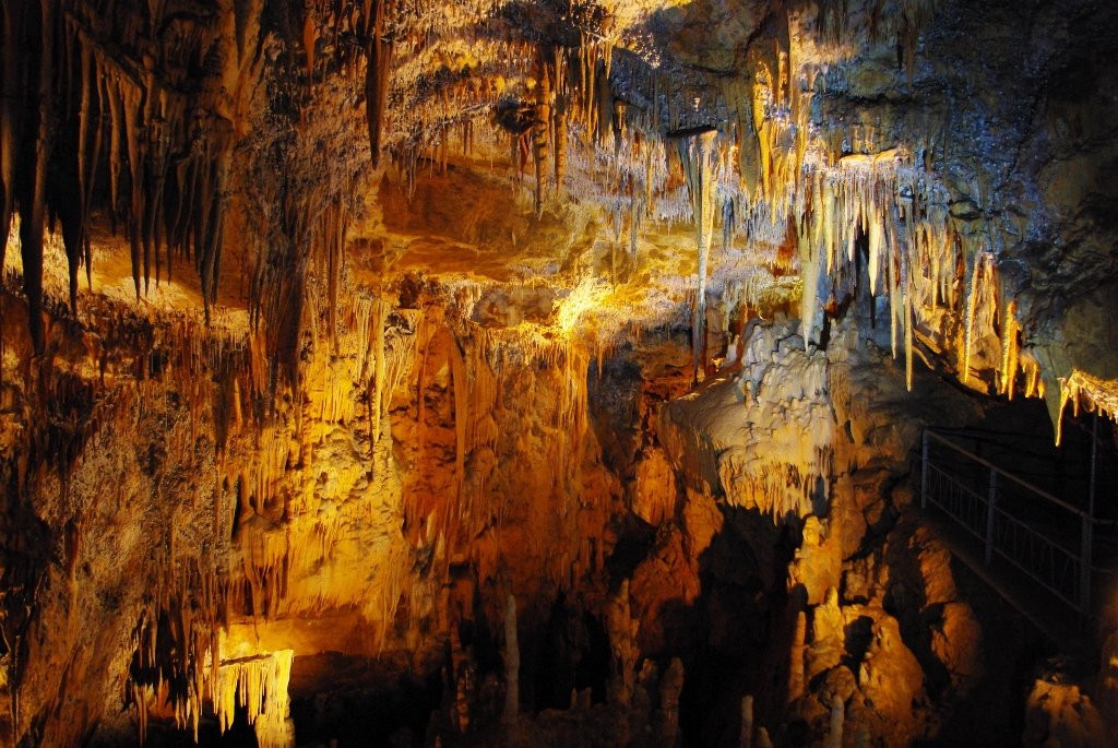 Grotte de Foissac景点图片