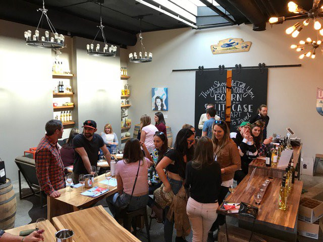 Flying Suitcase Wines-圣卡洛斯必去景点