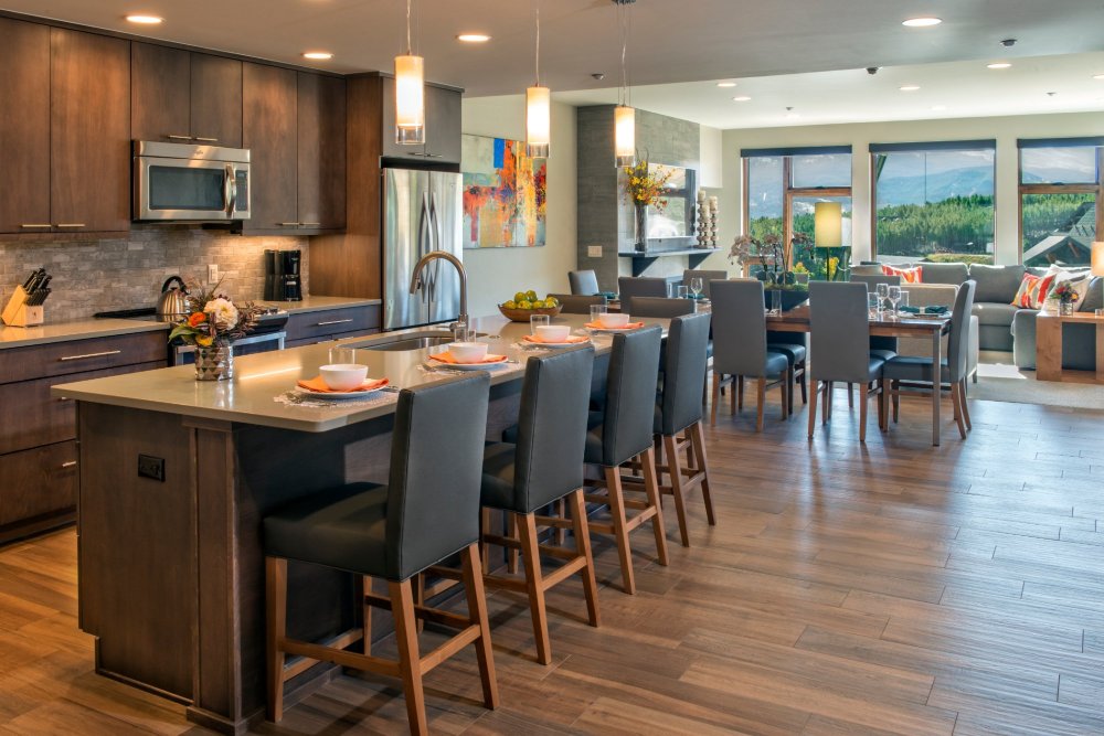 Grand Colorado on Peak 8-官方