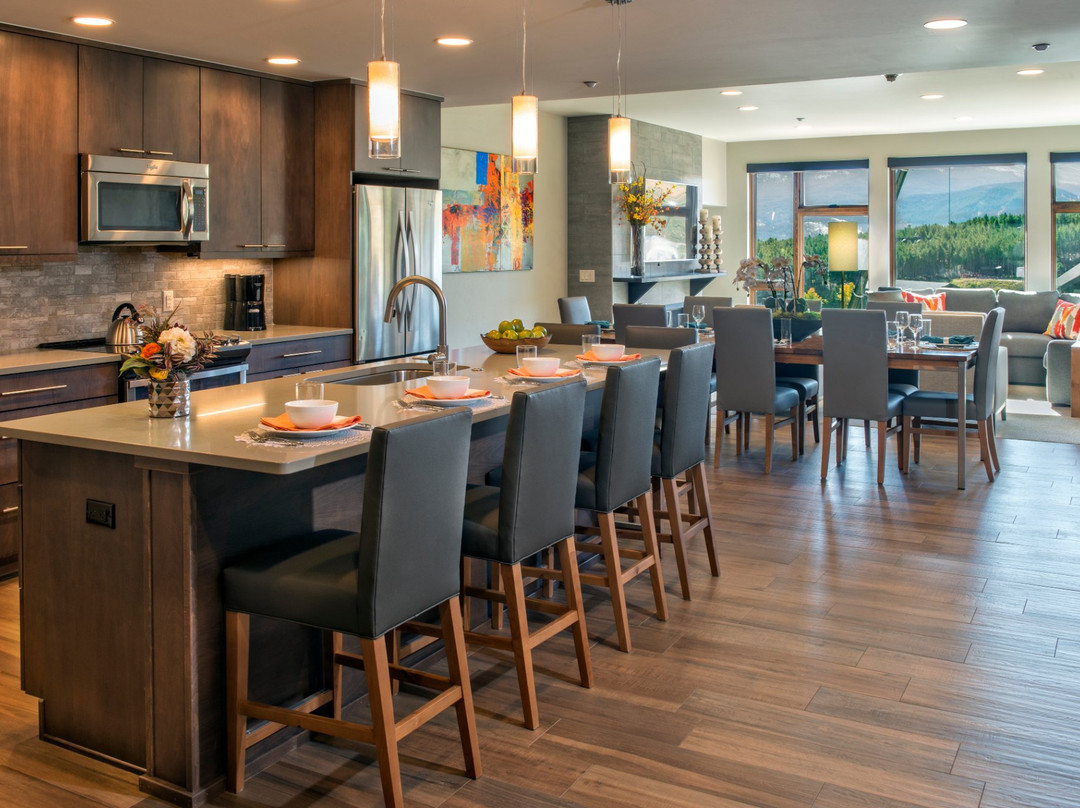 Grand Colorado on Peak 8