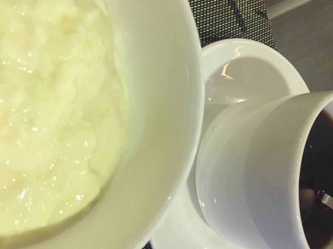 捷尼基酒店主图