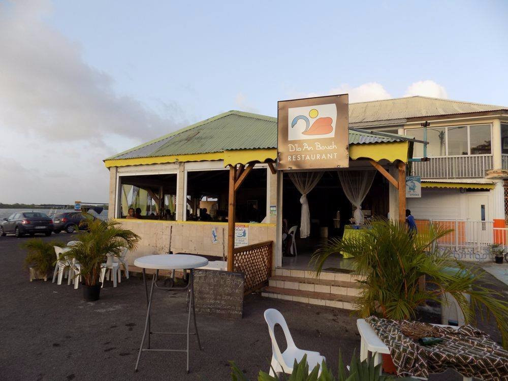 Morne-A-l'Eau餐馆和美食-D'lo An Bouch