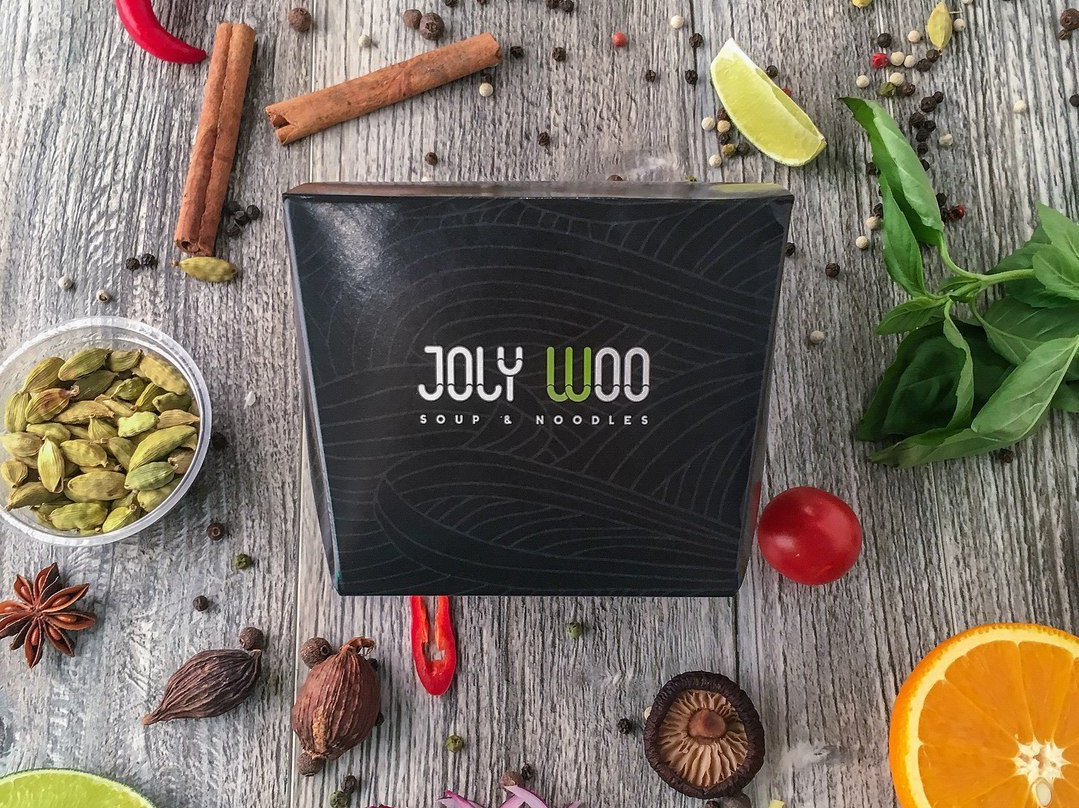 Joly Woo - Street Food Cafe