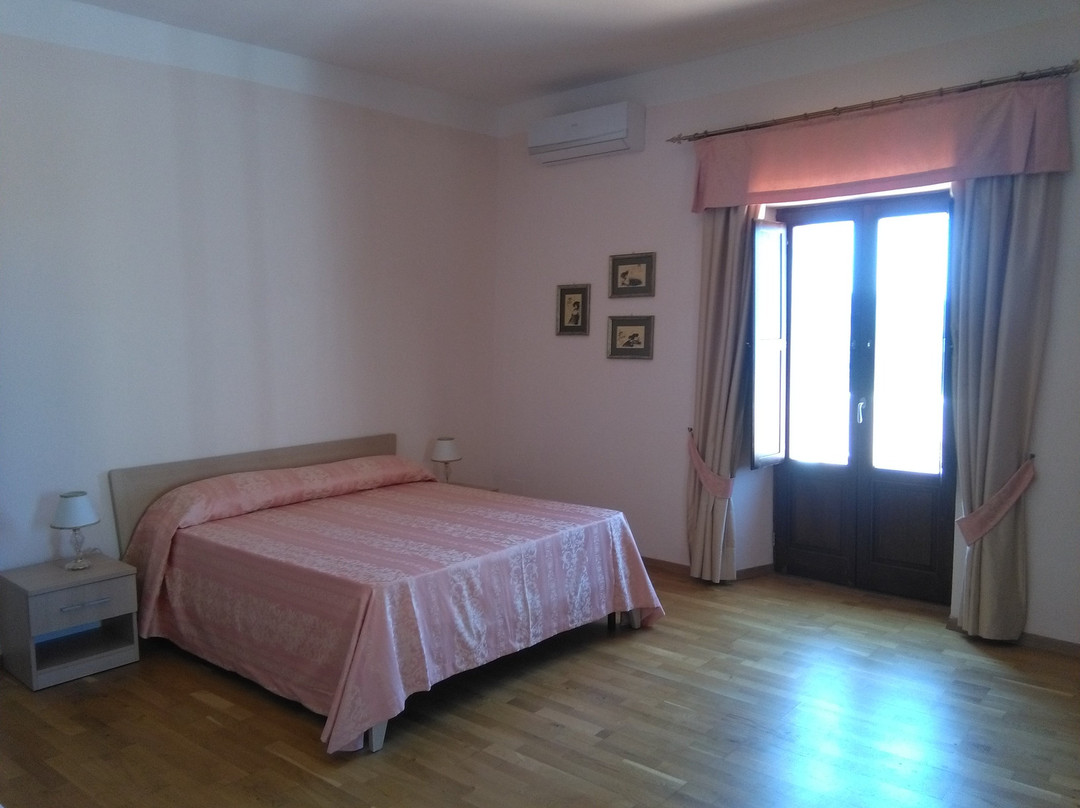 Maiera酒店住宿-Alfonso di Loria