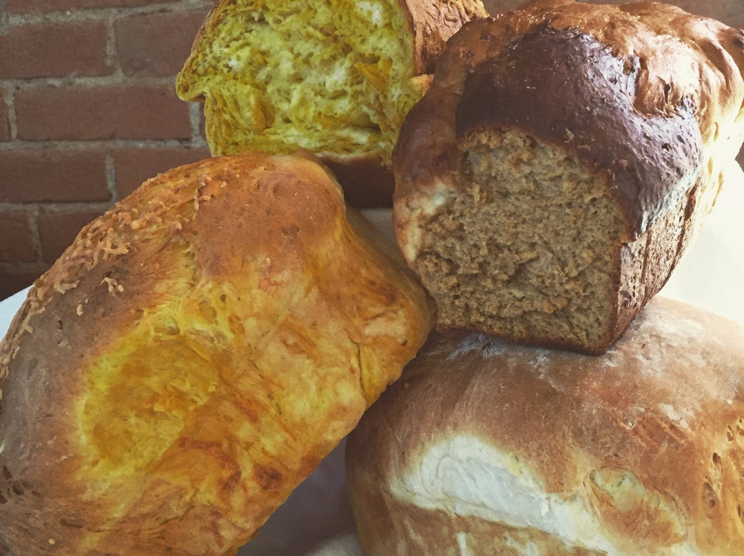 Main Street Galleria & The Upstairs Tearoom-Weston必去景点