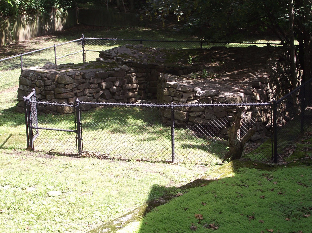 John Winthrop Jr. Iron Furnace Site-昆西必去景点