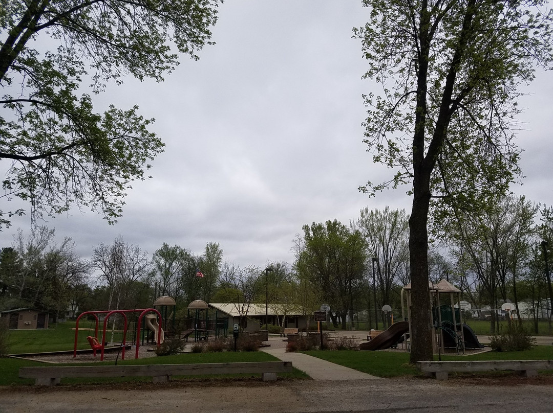 Wakema Park-Center Point必去景点