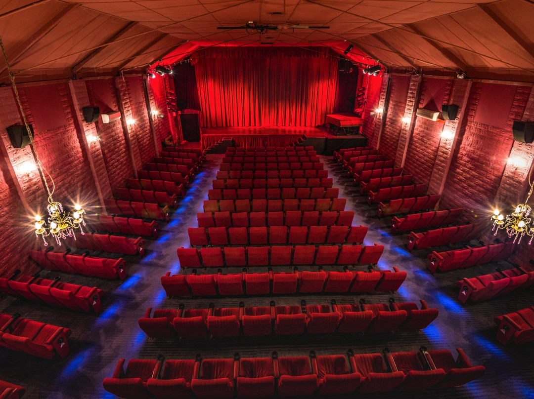 Avoca Beach Picture Theatre景点图片