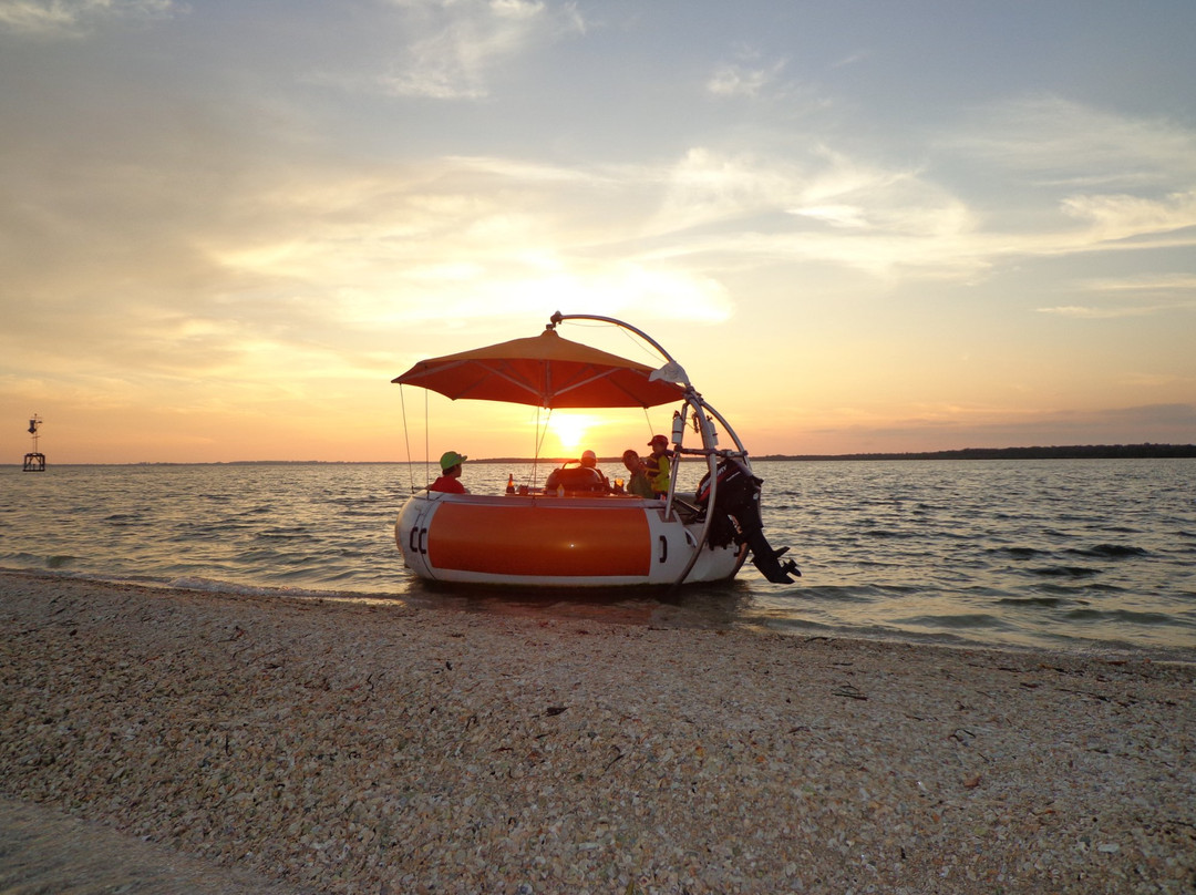 BBQ Donut Boat-开普科勒尔必去景点