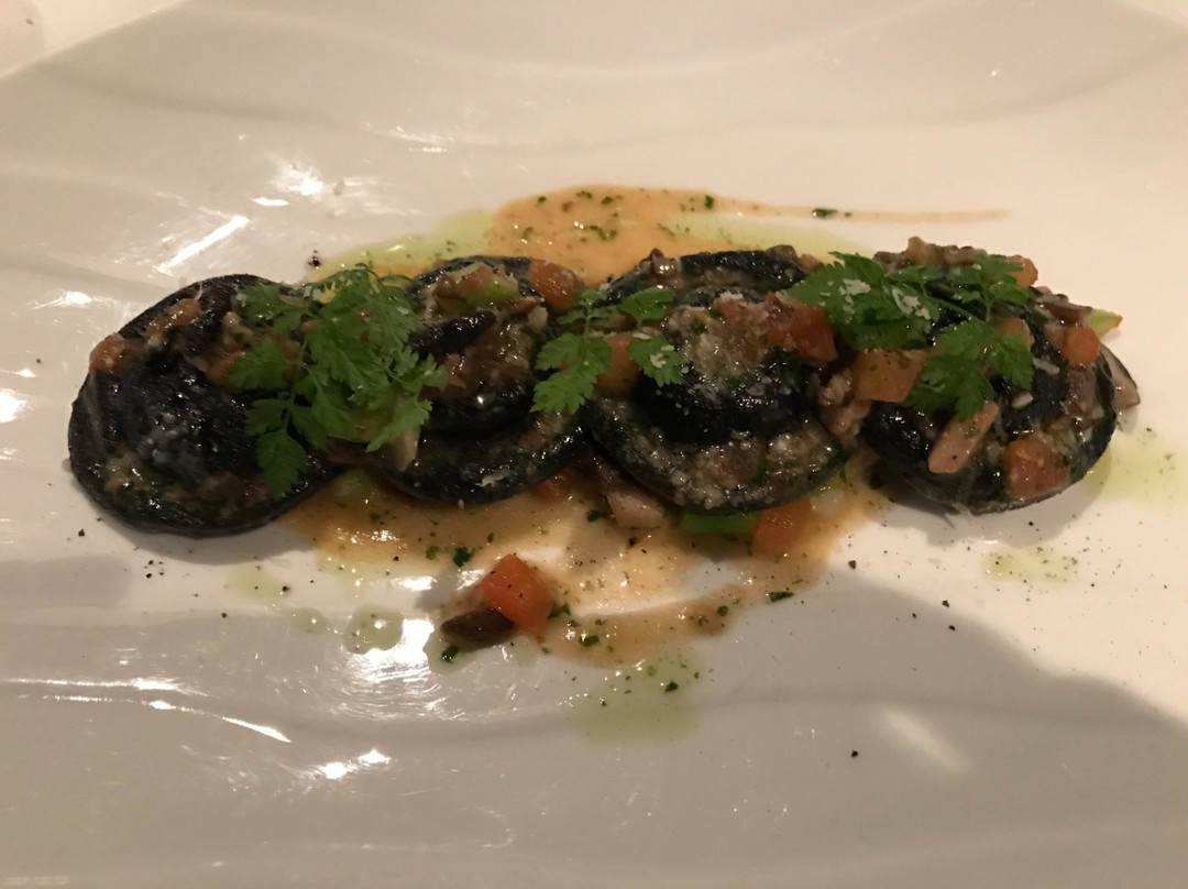 Zenzero Restaurant & Wine Bar