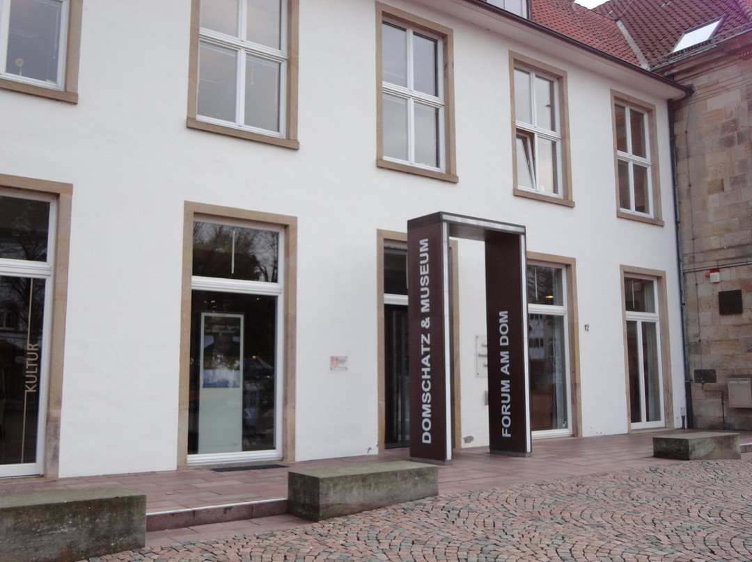 Domschatzkammer und Diözesanmuseum-奥斯纳布吕克必去景点