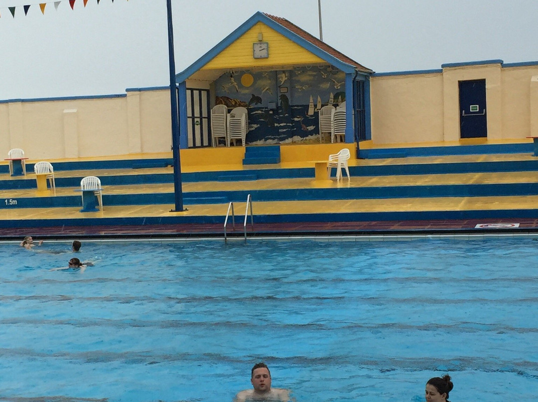 Stonehaven Open Air Swimming Pool-斯通黑文必去景点