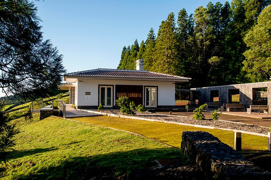 Doze Ribeiras旅游景点-Centro de Interpretacao da Serra de Santa Barbara