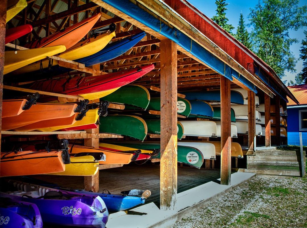 Becker's Lodge Bowron Lake Adventures Resort