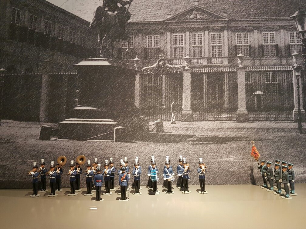 Nationaal Tinnen Figurenmuseum-Ommen必去景点