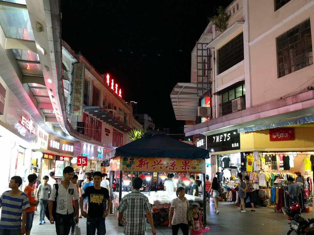 长堤风貌街-江门市必去景点