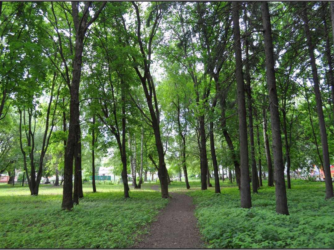 Sinzhany旅游景点-Park of 50 Years Anniversary of the Soviet Power