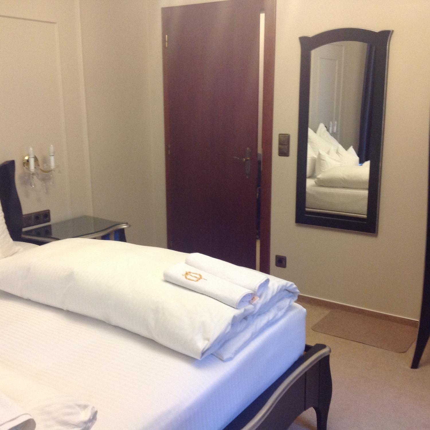 Hotel zum Heiligen Geist-官方