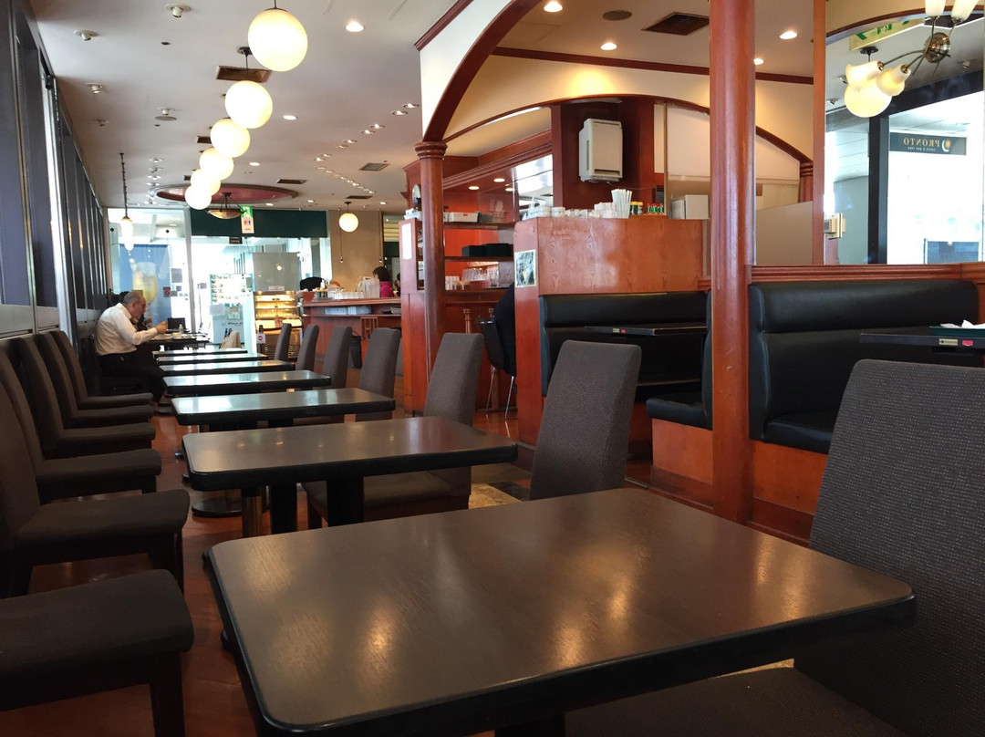 PRONTO ワンザ有明店