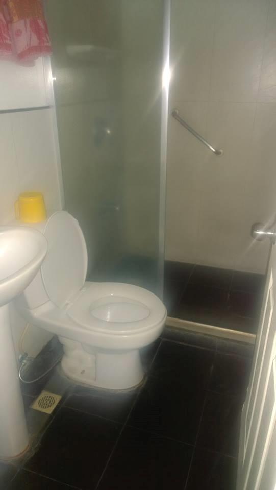 Mariposa Budget Hotel Santa Rosa-浴室