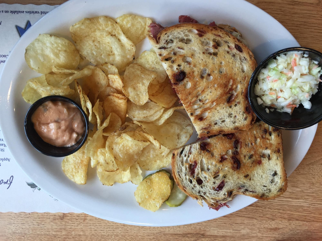 DeForest餐馆和美食-Norske Nook - DeForest