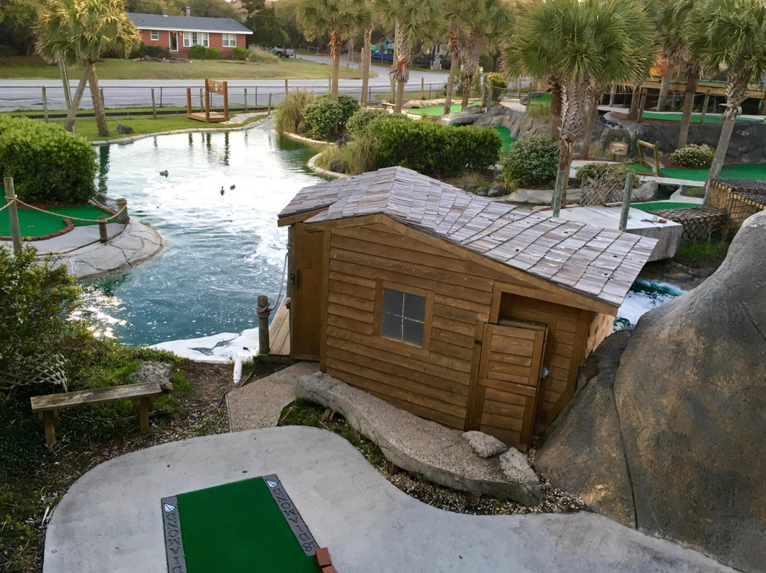 Professor Hacker's Lost Treasure Golf and Raceway景点图片
