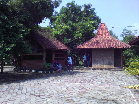 Kampung Wisata Rumah Joglo-茂物必去景点