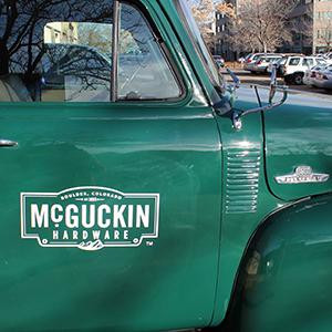 McGuckin Hardware-博尔德必去景点