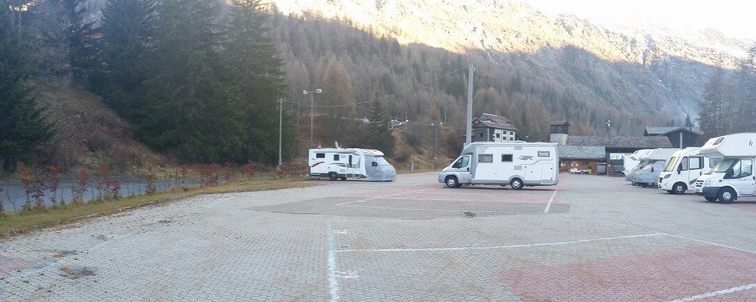 Azzurra Area Camper