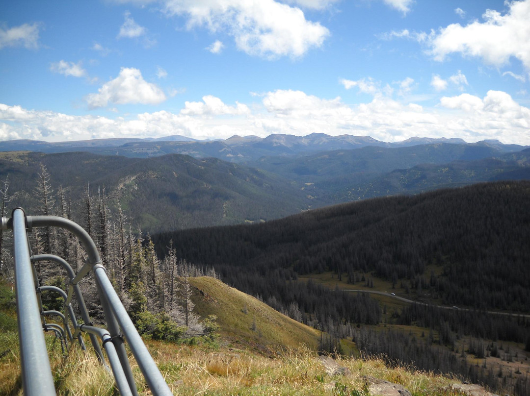 Lobo Overlook / Radio Tower-帕戈萨斯普林斯必去景点