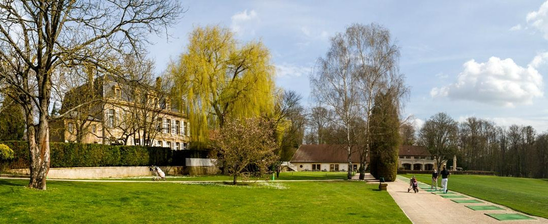 Domaine De La Grange Aux Ormes-Marly必去景点