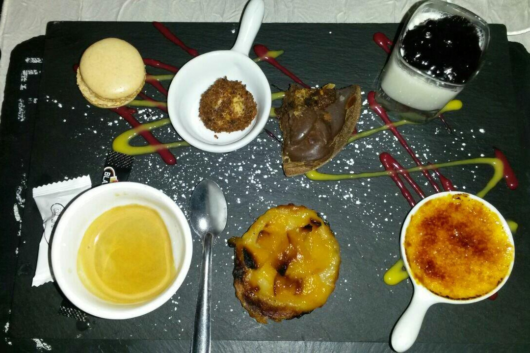 Izard Cafe Central