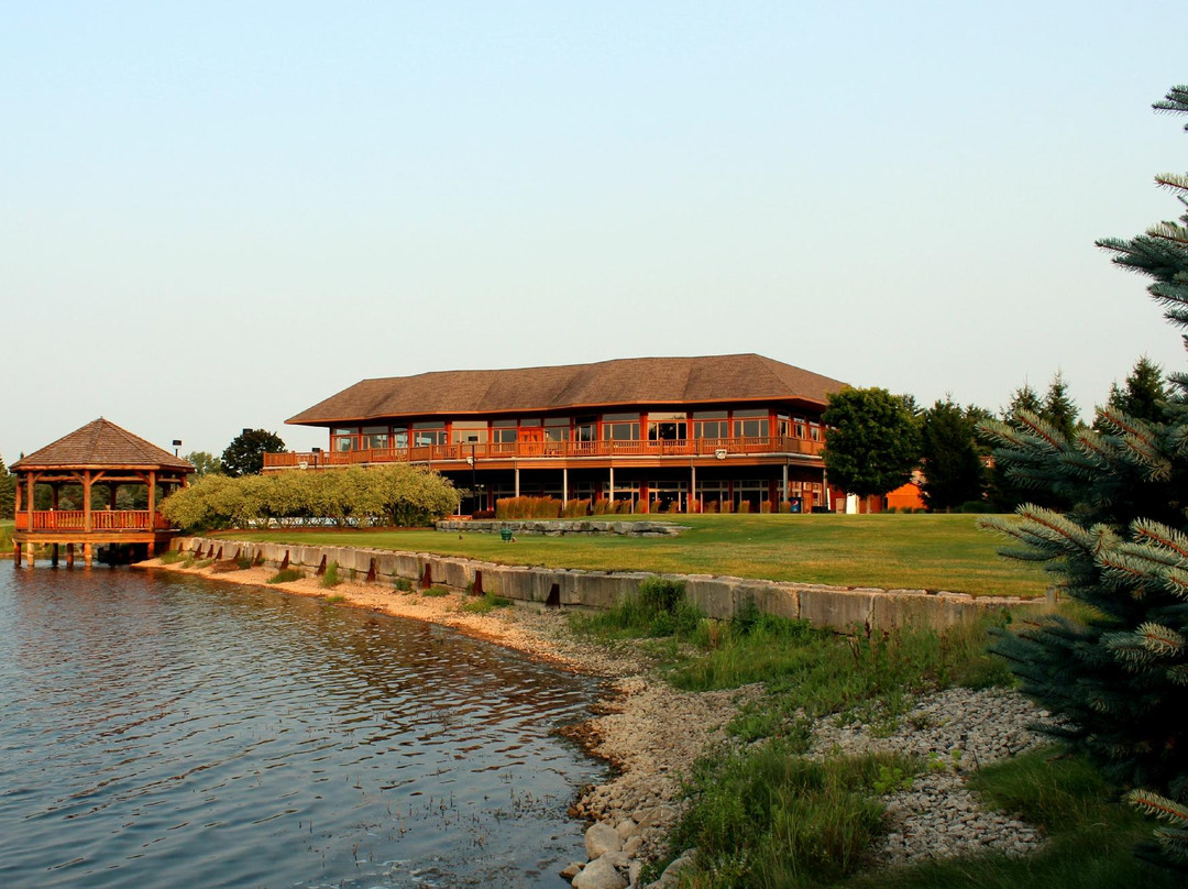 Solitude Links Golf Course & Banquet Center-Kimball必去景点