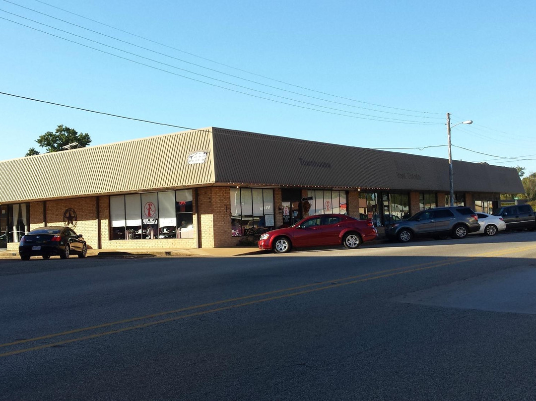 Alto餐馆和美食-Miss Mollie's Diner