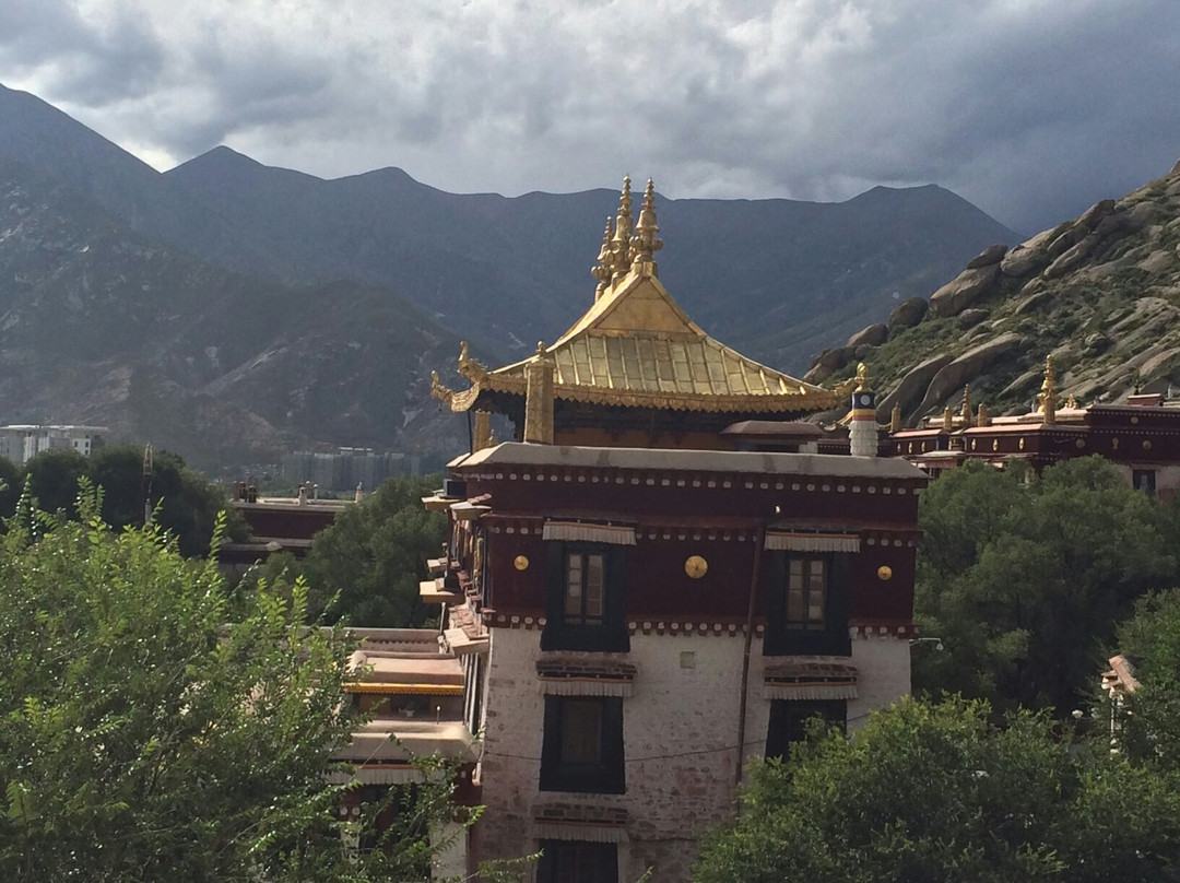 楚布寺-堆龙德庆县必去景点