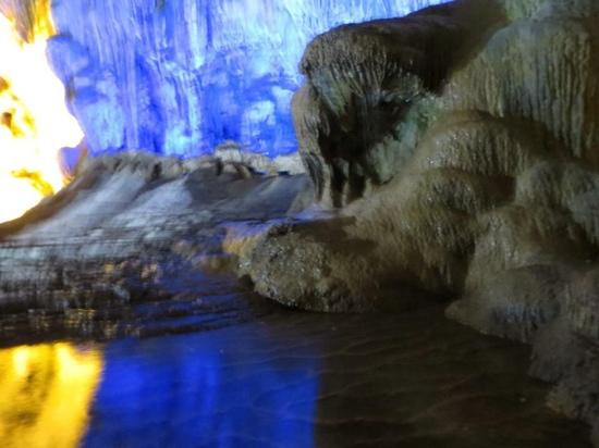 木头洞-下龙湾必去景点