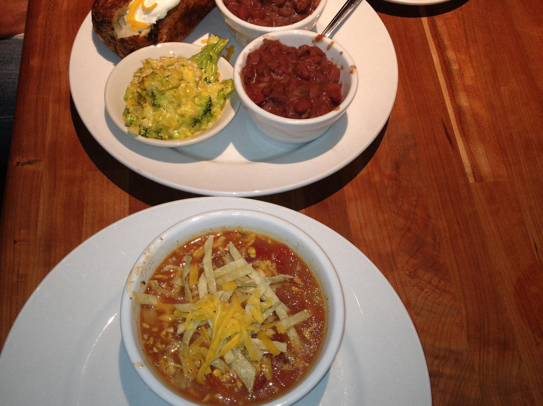 锡达拉皮兹餐馆和美食-Cheddar's Scratch Kitchen